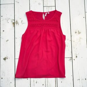 ELLE Salmon Pink Sleeveless Blouse Size L Lace Yoke Tank Top Keyhole Back